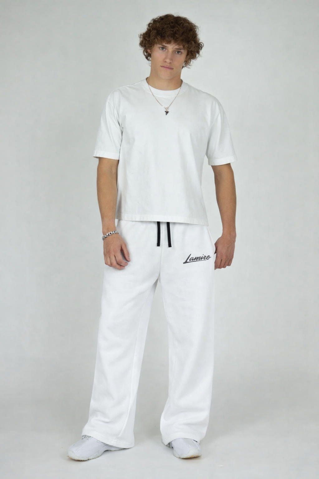 Lamiro Unisex Sweatpants – White